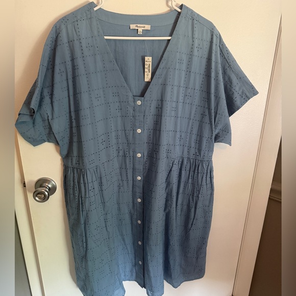 Madewell Light Blue Eyelet Dress - Picture 1 of 2